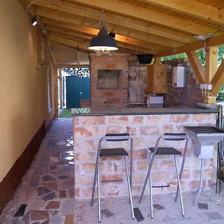Tatil Evi In Fonyod/balaton 18622 *