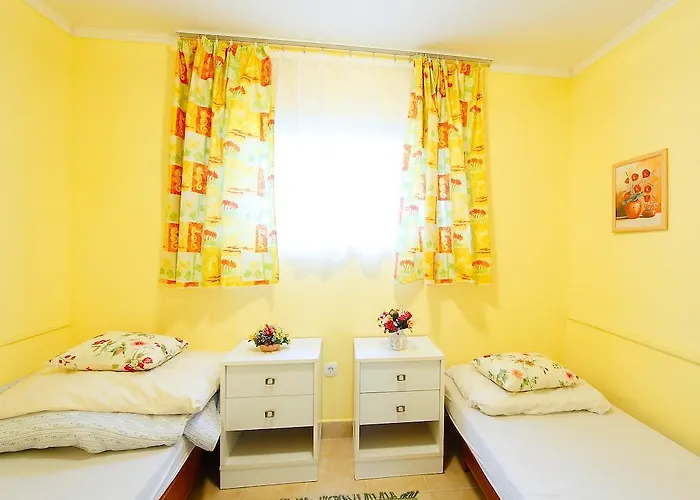 In - Balaton 18622 Hébergement de vacances *